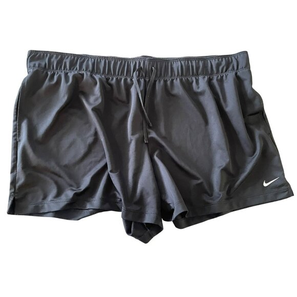 Nike Womens Dri-Fit Black Shorts Size XXL Elastic Shorts NWT - Picture 1 of 4
